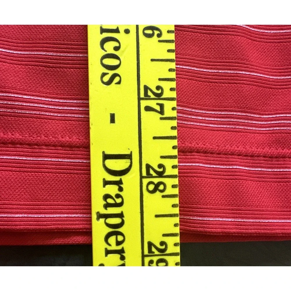 Nike size thanks sleeve